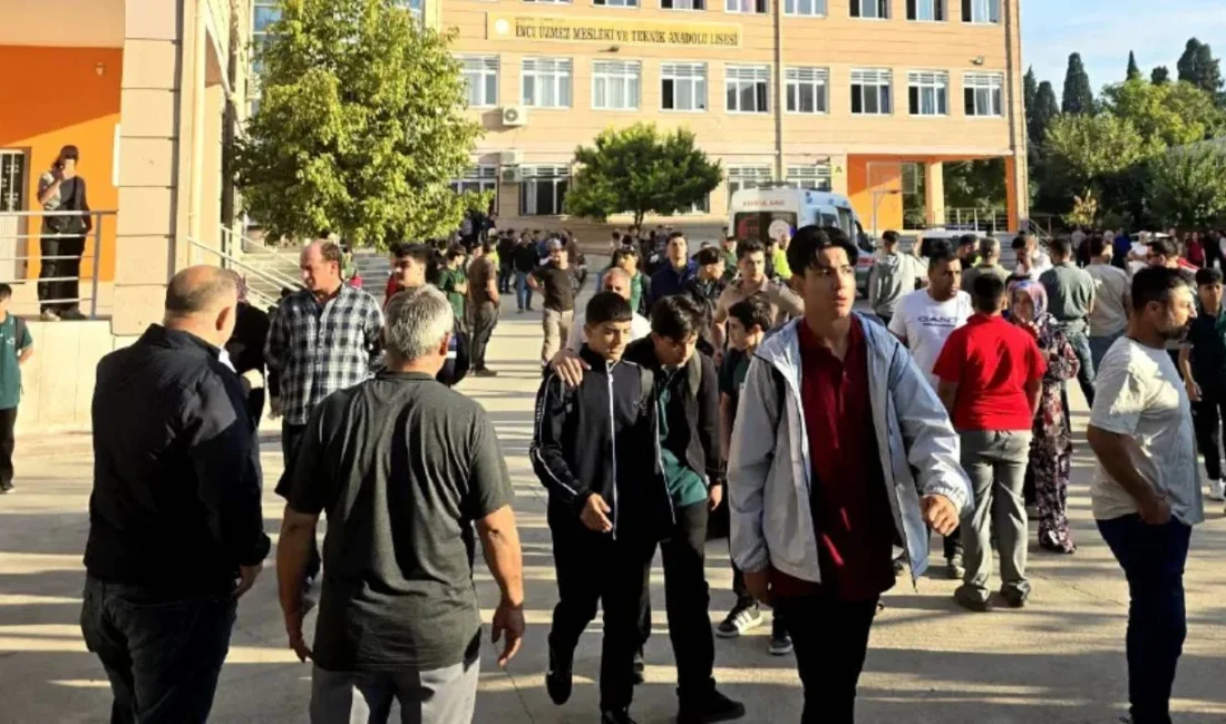 Manisa’nın Turgutlu ilçesinde lise yakınında meydana gelen ve 11 öğrencinin