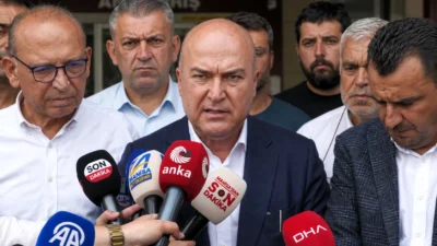 Manisa’nın Turgutlu ilçesinde lise önünde gerçekleşen ve çok sayıda öğrencinin
