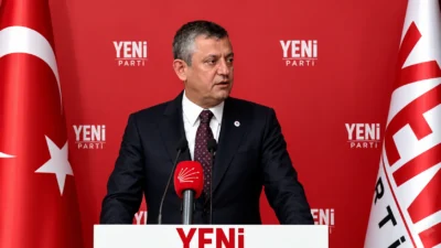 Ankara Büyükşehir Belediye Başkanı Mansur Yavaş'ın CHP'den istifası siyaset gündemine