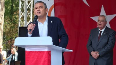 YENİ Parti Genel Başkanı Özgür Özel, Bornova Büyükpark’ta 6 bin