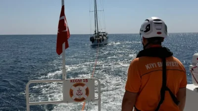 Muğla’nın Fethiye ilçesi açıklarında makine arızası nedeniyle Rodos Adası önlerinde
