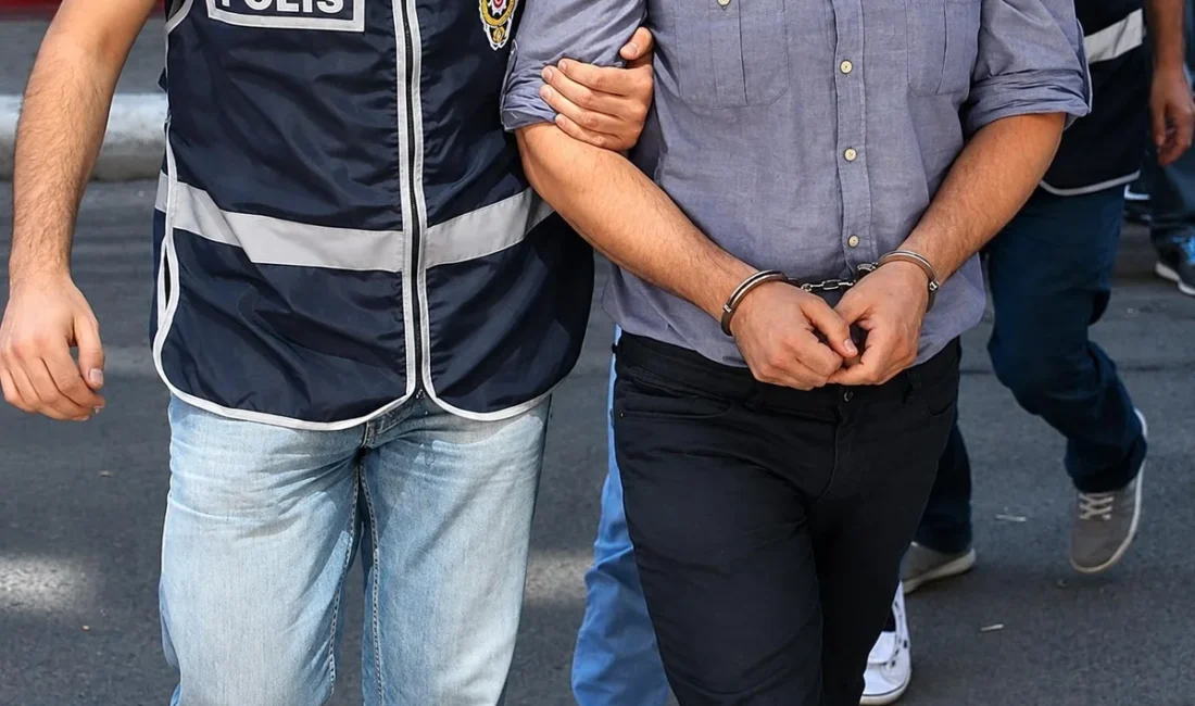 Yeni eğitim-öğretim yılının ilk gününde sokak çetelerine ve yeni nesil