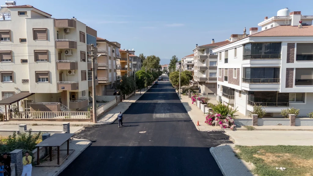 Altyapıdan asfalta Tire’nin çehresi değişiyor: Tire’de 300 milyonluk dev yatırım tamamlanıyor