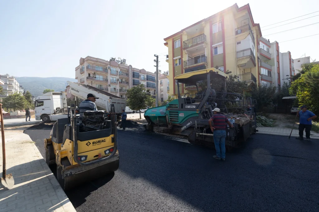 Altyapıdan asfalta Tire’nin çehresi değişiyor: Tire’de 300 milyonluk dev yatırım tamamlanıyor