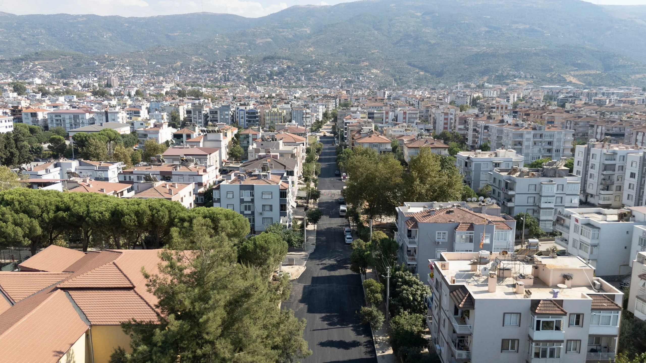 Altyapıdan asfalta Tire’nin çehresi değişiyor: Tire’de 300 milyonluk dev yatırım tamamlanıyor