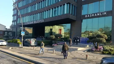 Belediye Başkanı Sinem Dedetaş'ın tutuklandığı soruşturma kapsamında Üsküdar Belediyesi'ne yeni