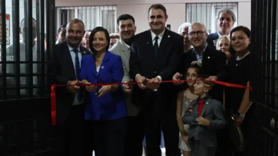 YENİ Parti Karabağlar İlçe Başkanlığı’nın binası, geniş katılımlı törenle açıldı.