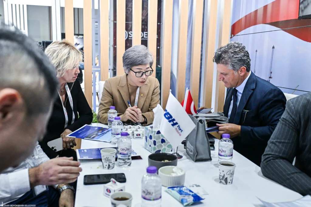 LOGISTECH’te dev zirve: Alsancak Limanı Pire'ye rakip oluyor