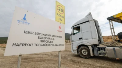 İzmir Büyükşehir Belediyesi, kentsel gelişim ve altyapı çalışmalarından kaynaklanan hafriyat