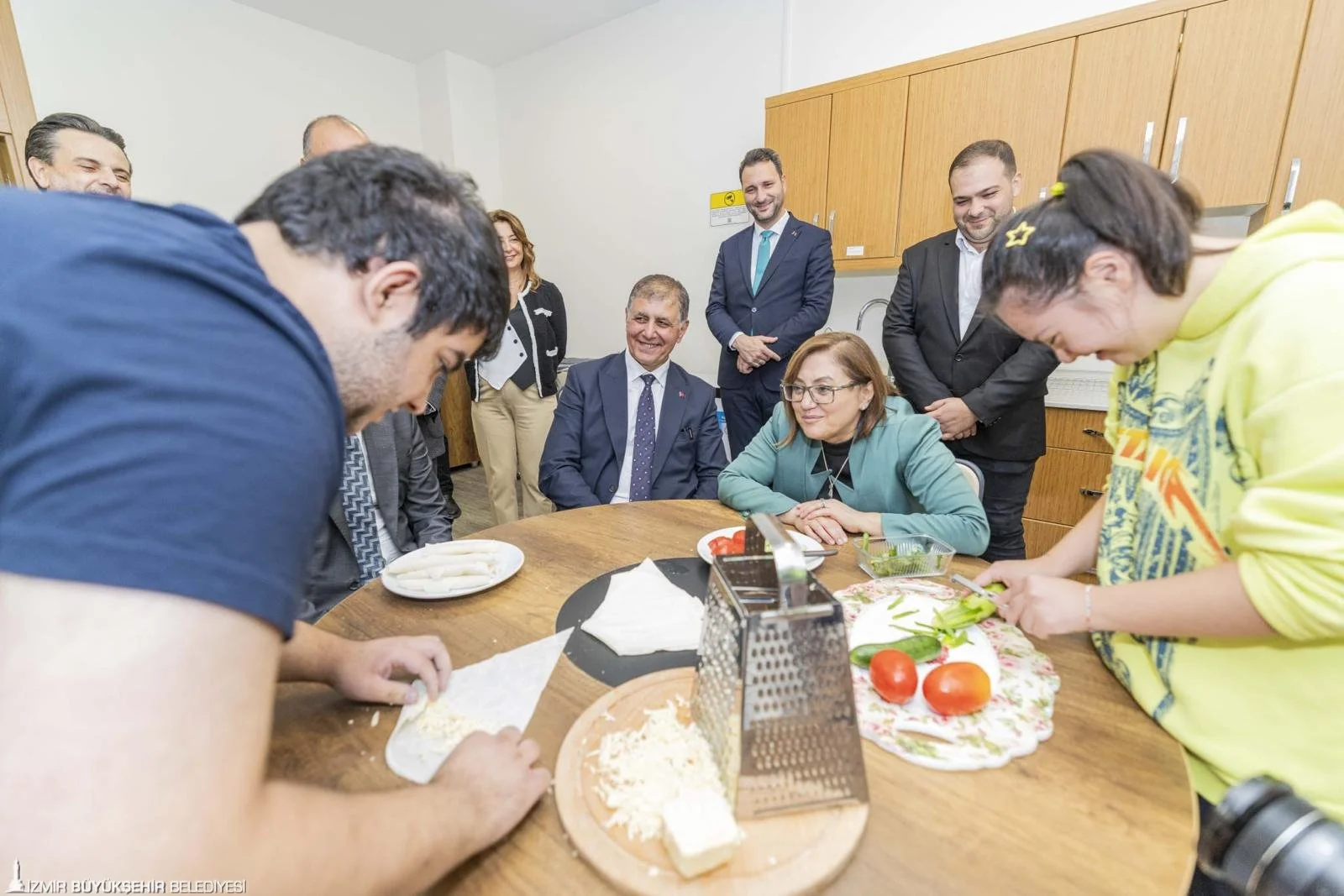Türkiye Sağlıklı Kentler Birliği'nin 46'ncı zirvesi sonrası İzmir-Gaziantep arasında sosyal