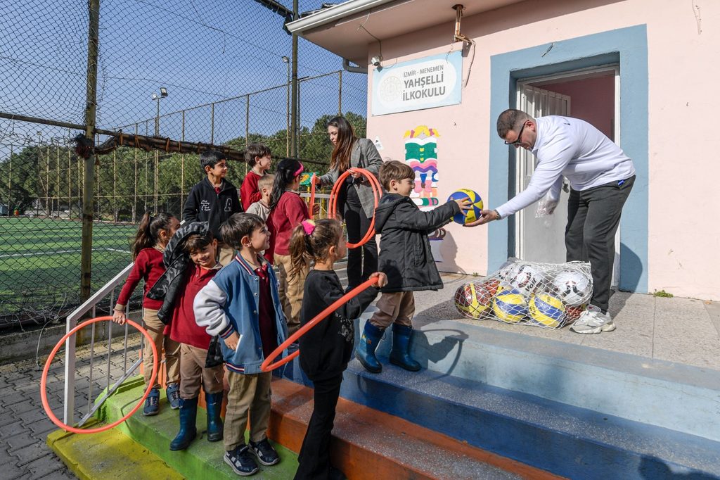 Spora erişimde engel kalkıyor: Okullara 37 milyonluk destek