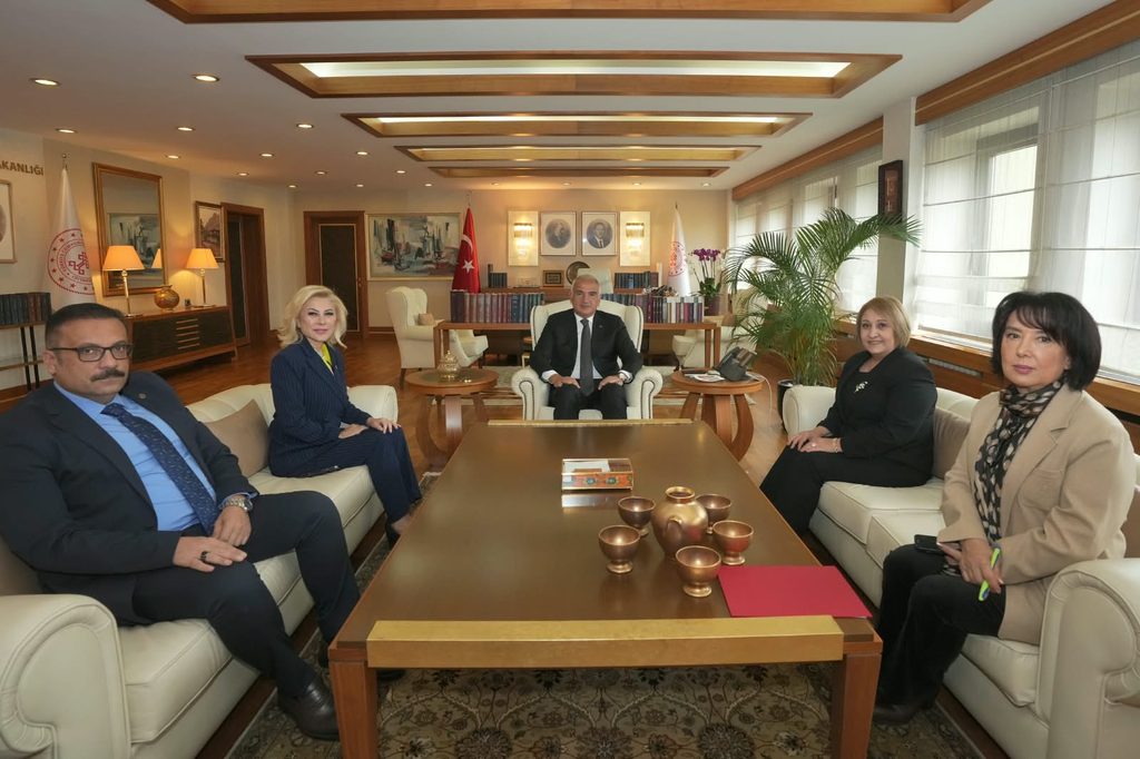 Asuman Şen'den Ankara çıkarması: Bir günde 3 bakanla görüştü