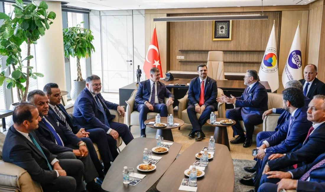İzmir Büyükşehir Belediye Başkanı Dr. Cemil Tugay, AK Parti Genel