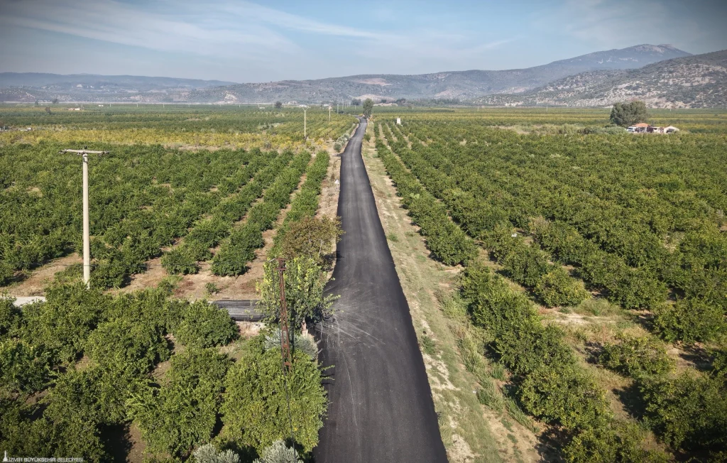 Selçuk’ta 15,5 kilometrelik yol yenileniyor