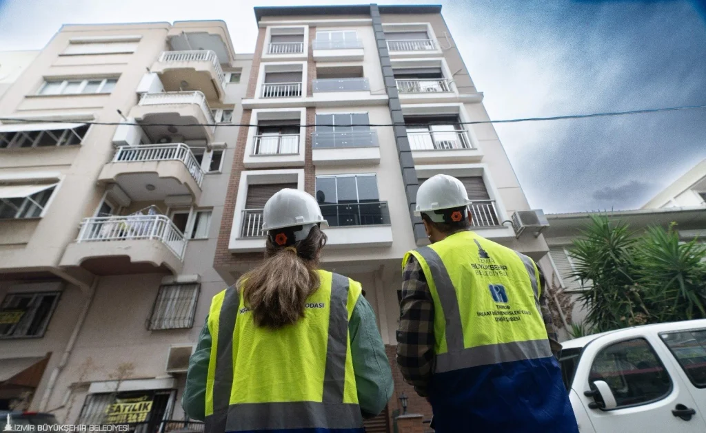 İzmir'in deprem master planı o tarihte açıklanacak: Hangi bölgeler öncelikli olacak?