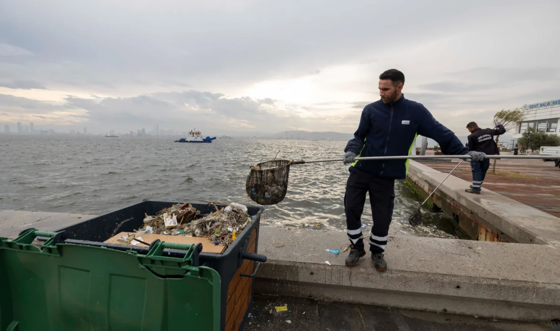 İzmir Büyükşehir Belediyesi, yağışların ardından dereler ve yağmur suyu hatlarıyla