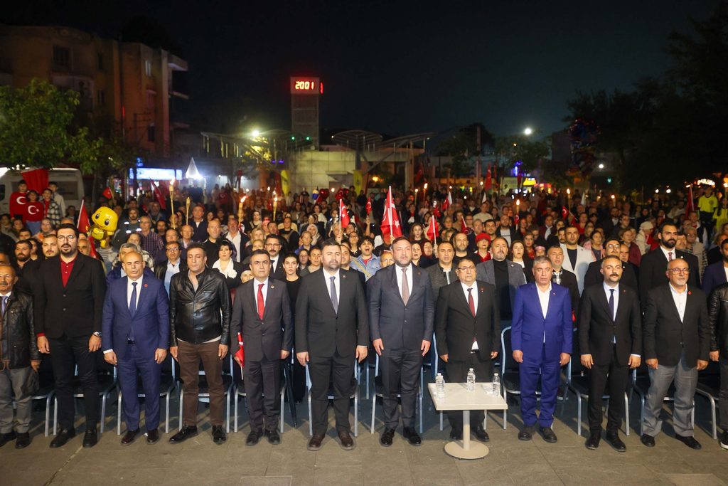 Cumhuriyet’in 103.'üncü yılı Buca’da coşkuyla kutlandı