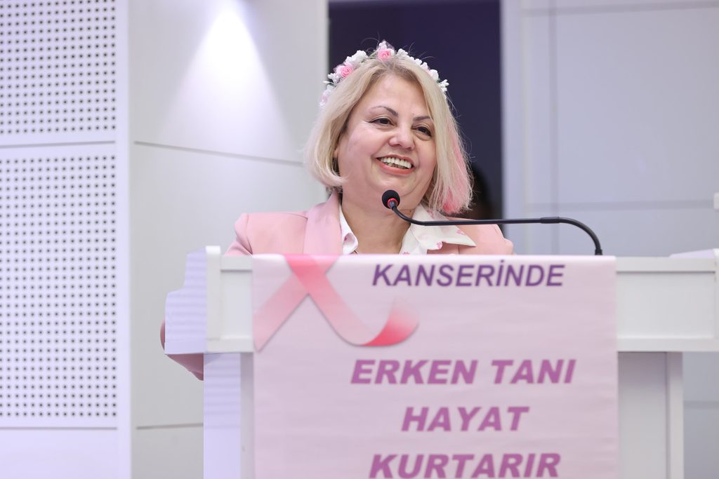 Buca’da Pembe Yürüyüşle hayata bir adım