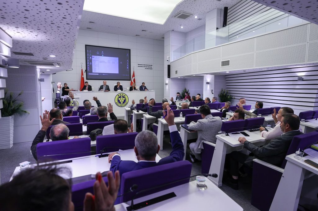 Buca'nın 2027 yılı bütçesine onay 1 Buca'nın 2027 yılı bütçesine onay
