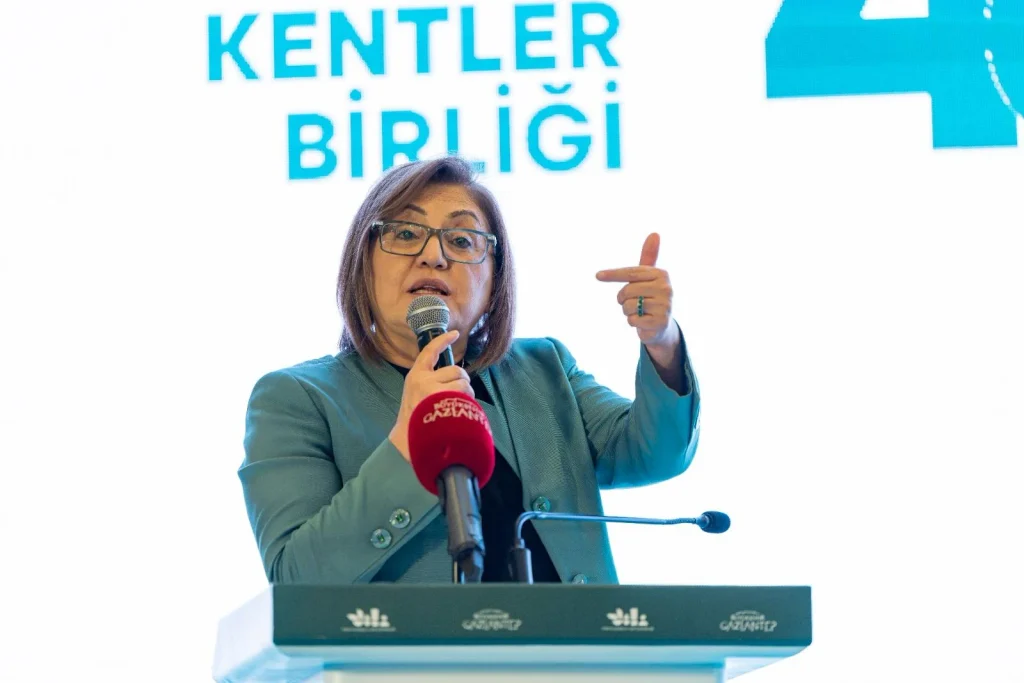 Türkiye Sağlıklı Kentler Birliği Gaziantep'te toplandı | Tugay: Gelecek nesillere yaşanabilir bir dünya bırakmak zorundayız