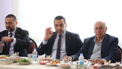 Çiğli Belediye Başkanı Onur Emrah Yıldız ile AK Parti Karşıyaka
