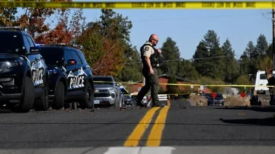 ABD’nin Oregon eyaletindeki bir ilkokula düzenlenen silahlı saldırı, ülkeyi bir