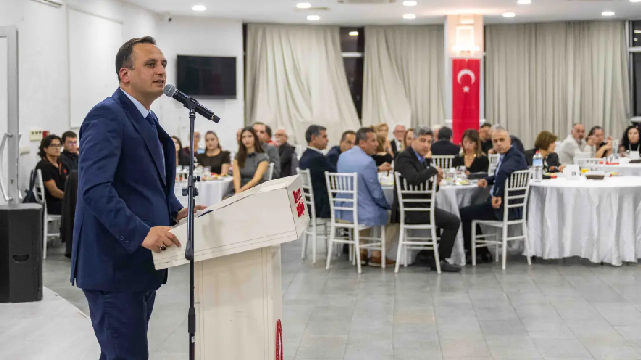 ADD Bornova’dan Cumhuriyet Bayramı buluşması: 103 yıllık inanç aynı kararlılıkla sürüyor
