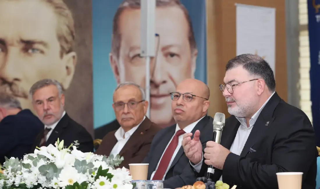 AK Parti İzmir İl Başkanı Bilal Saygılı, kentin önde gelen