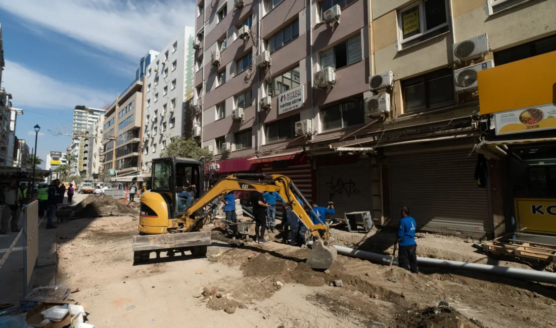 İzmir Büyükşehir Belediyesi, Alsancak Kıbrıs Şehitleri Caddesi’ni baştan sona yeniliyor.