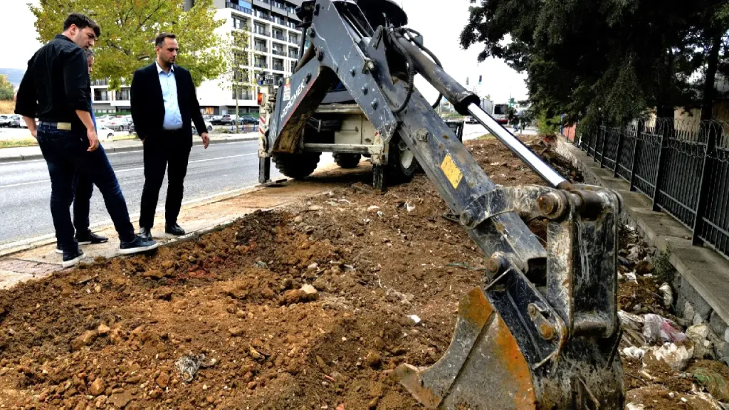 Başkan Eşki: “Geleceğimiz sokakta bırakılamaz!” 4 Başkan Eşki: “Geleceğimiz sokakta bırakılamaz!”
