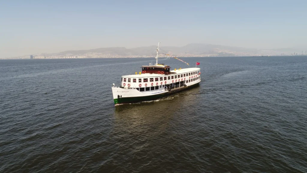 Bergama Vapuru ile tarihe yolculuk yeniden başlıyor