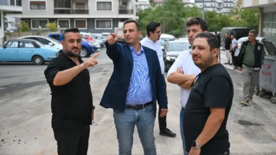Bornova genelinde yol yapım, kaldırım, refüj ve çevre düzenleme çalışmalarını