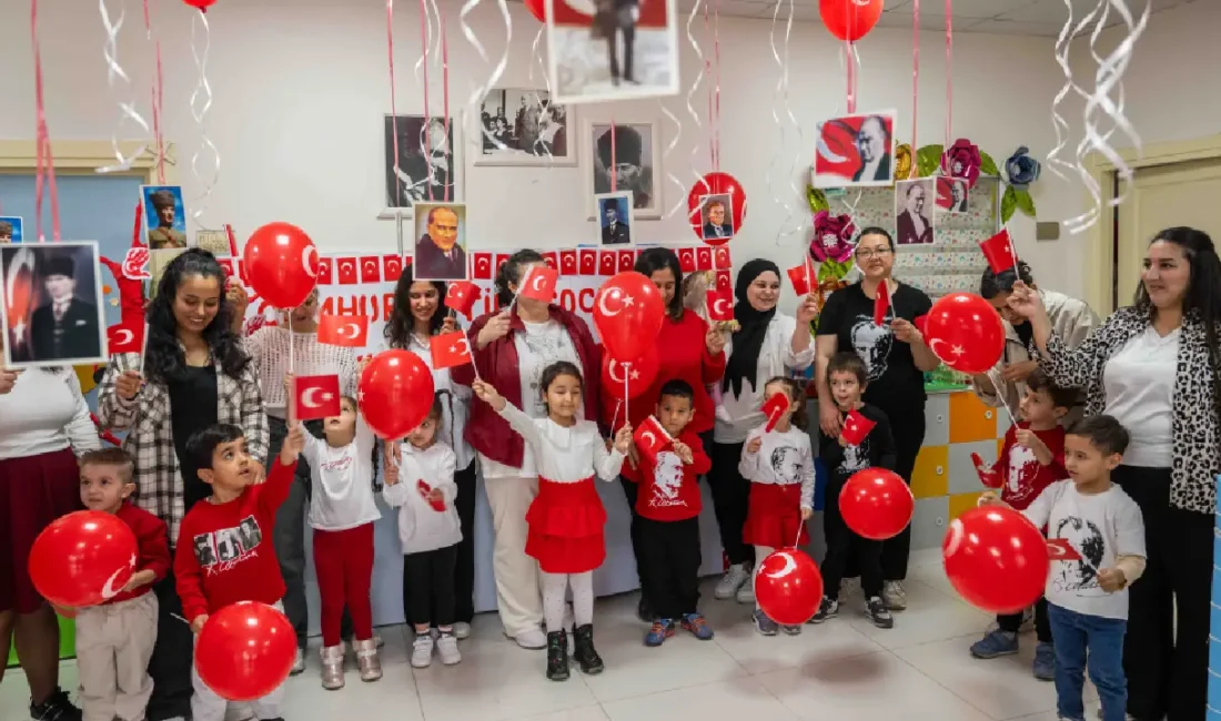 Bornova Belediyesi, 29 Ekim Cumhuriyet Bayramı kutlamalarına çocukların başrolde olduğu