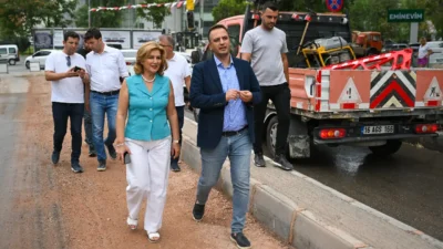 Bornova Belediye Başkanı Ömer Eşki, kentin en yoğun akslarından biri