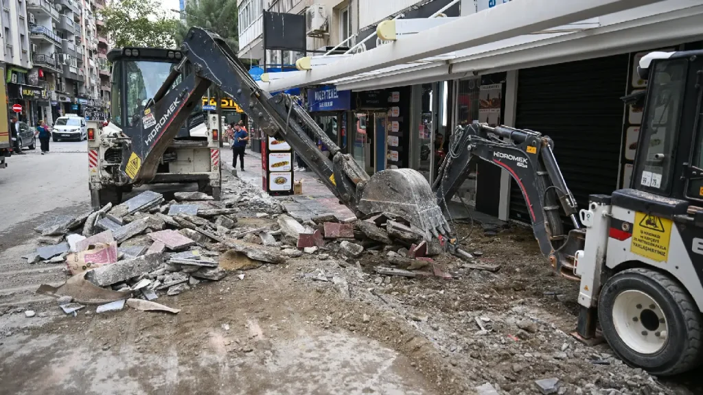 Zafer Caddesi’ne mimari ve ekolojik dokunuş: Bornova’nın kalbi yenileniyor!