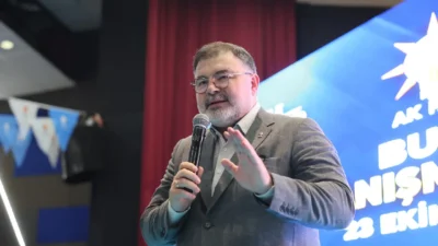 AK Parti Buca İlçe Başkanlığı tarafından Işılay Saygın Güzel Sanatlar