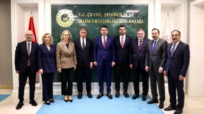 İzmir Büyükşehir Belediye Başkanı Dr. Cemil Tugay’ın parti değişikliği sonrası