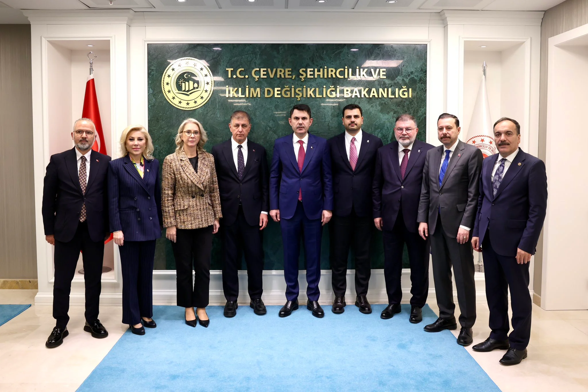 Ankara’da İzmir zirvesi: Bakanlıkta kentsel dönüşüm ve körfez eylem planı için masa kuruldu