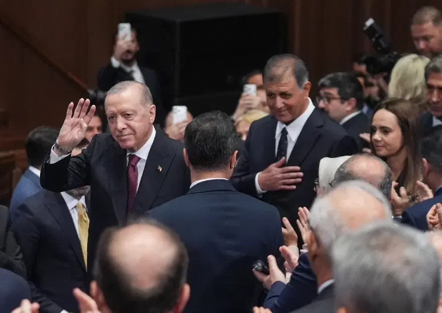Cumhurbaşkanı Recep Tayyip Erdoğan, AK Parti milletvekilleri buluşmasına AK Parti’ye