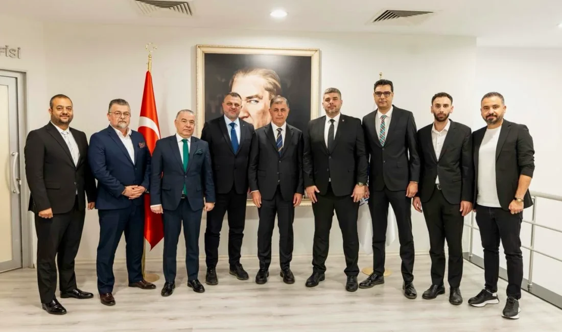 Karşıyaka Spor Kulübü Yönetim Kurulu, İzmir Büyükşehir Belediye Başkanı Cemil