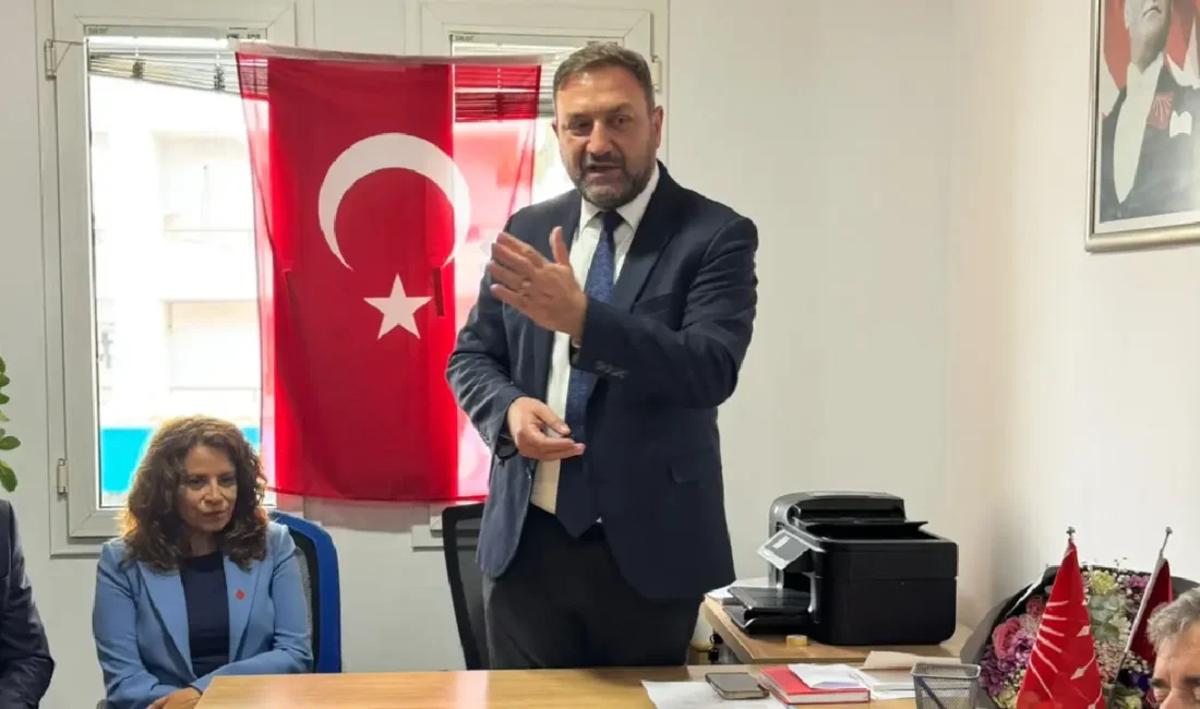 Cumhuriyet Halk Partisi İzmir İl Başkanı Utku Gümrükçü, Çeşme’de meslek