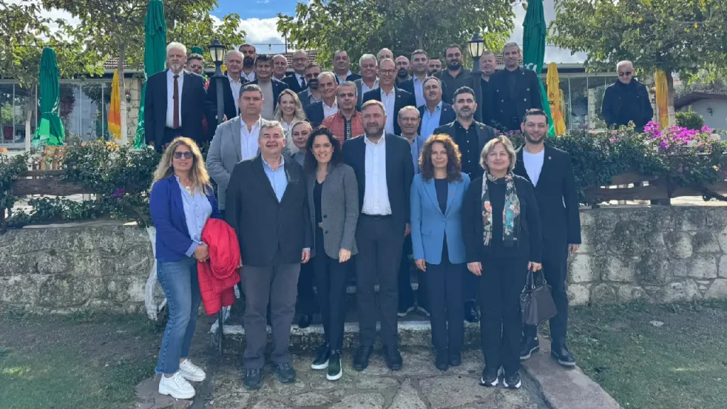 Gümrükçü'de Çeşme Projesine tepki: "Çeşme talan projelerine kurban edilemez"