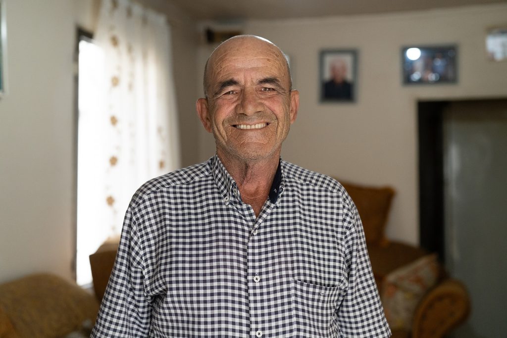 İzmir’in emeklileri desteklerle nefes alıyor: 'O parayla bozulan televizyonumu yaptırdım'