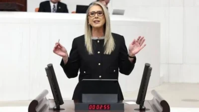 YENİ Parti Genel Başkanı Özgür Özel'in İzmir’de gerçekleştirdiği zirvenin ardından