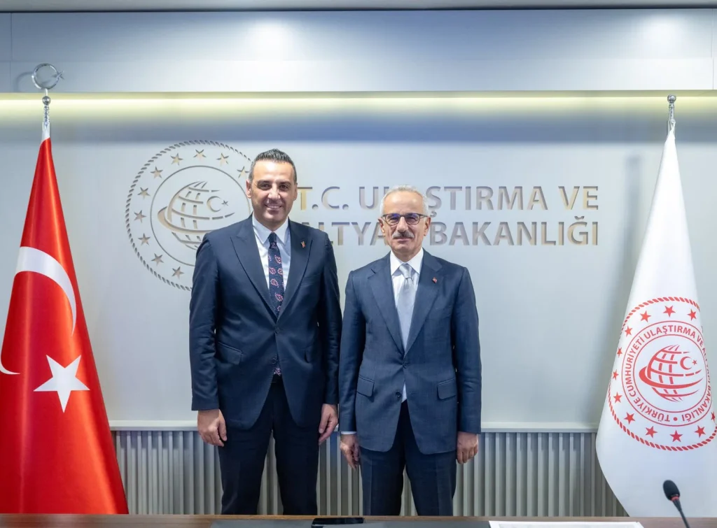 Ankara’da İzmir için ikinci mesai: Ulaştırma Bakanlığı’nda altyapı ve ulaşım zirvesi
