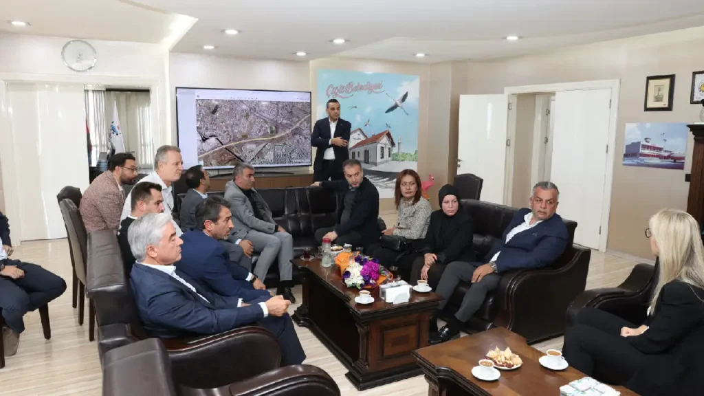 "2028'i beklemeyeceğiz!" Çiğli'de Harmandalı ve Körfez için düğmeye basıldı...