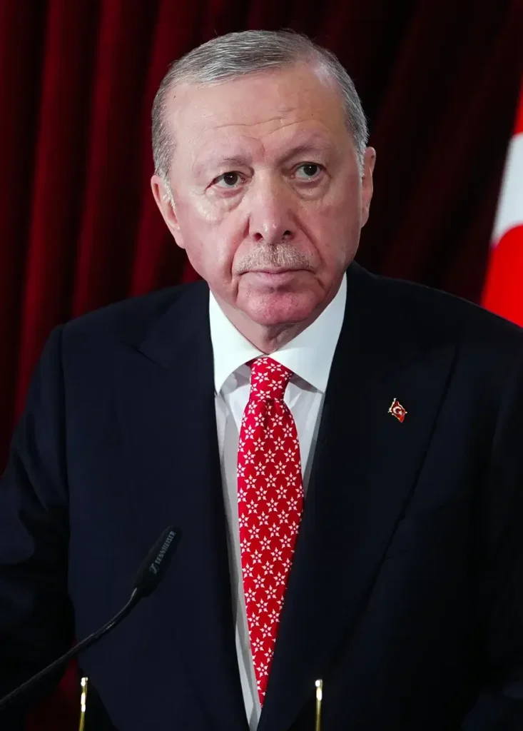 Cumhurbaşkanı Erdoğan’dan Özel Deftere "Türkiye Yüzyılı" vurgusu! 4 Cumhurbaşkanı Erdoğan’dan Özel Deftere "Türkiye Yüzyılı" vurgusu!
