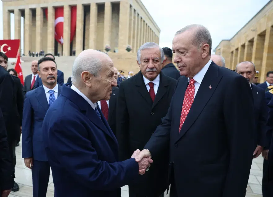 Cumhurbaşkanı Erdoğan’dan Özel Deftere "Türkiye Yüzyılı" vurgusu! 2 Cumhurbaşkanı Erdoğan’dan Özel Deftere "Türkiye Yüzyılı" vurgusu!