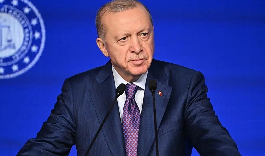 İzmir Büyükşehir Belediye Başkanı Dr. Cemil Tugay’ın AK Parti saflarına