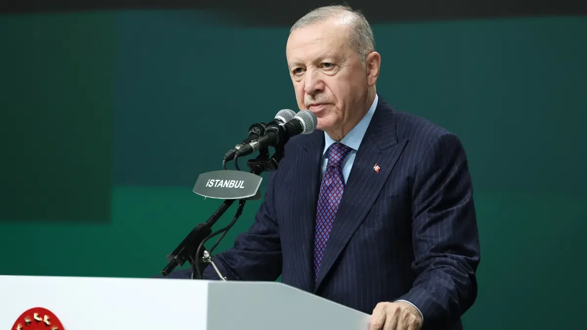 Cumhurbaşkanı Erdoğan: 38 bin hekim dışı personel alacağız